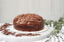 Cargar imagen en el visor de la galería, Mini torta de chocolate
